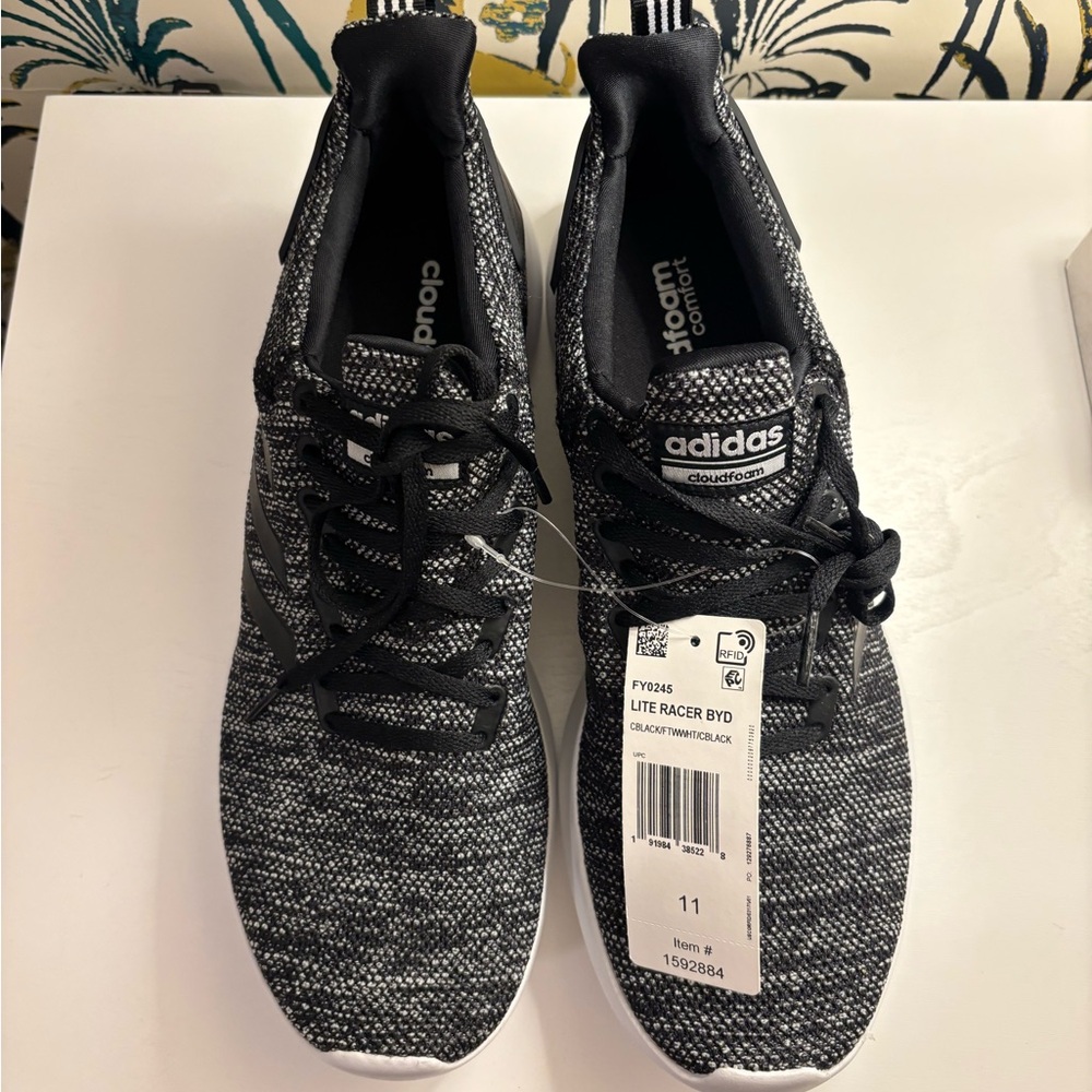 Adidas Cloudfoam Black and Gray Sneakers
